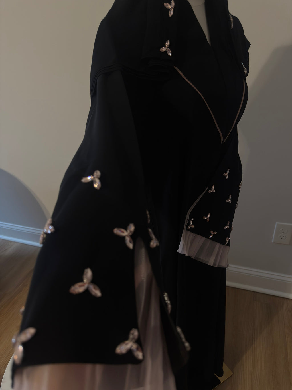 Blush Pink Crystal Elegance Abaya