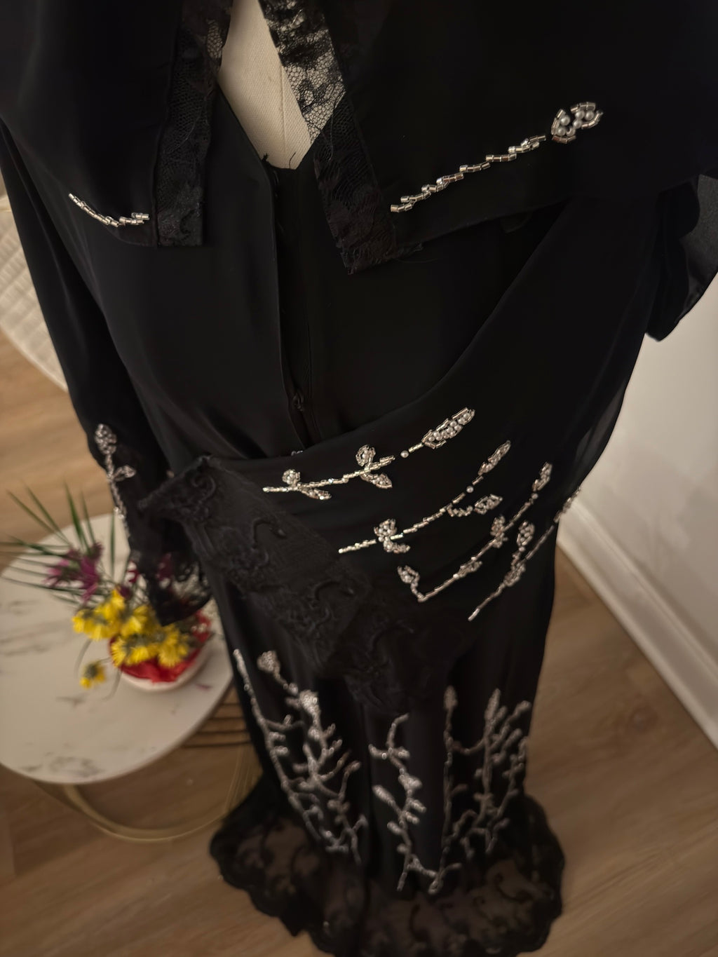 Midnight Lace Veil Abaya
